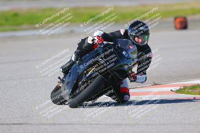 media/Jan-20-2023-Fastrack Riders (Fri) [[f2ad32aba3]]/Private/session 4 turn 6/